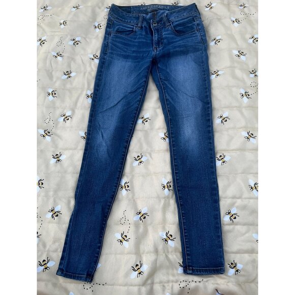 American Eagle Outfitters Super Stretch Jeggings Denim Jeans  Sz 2 - Picture 2 of 4